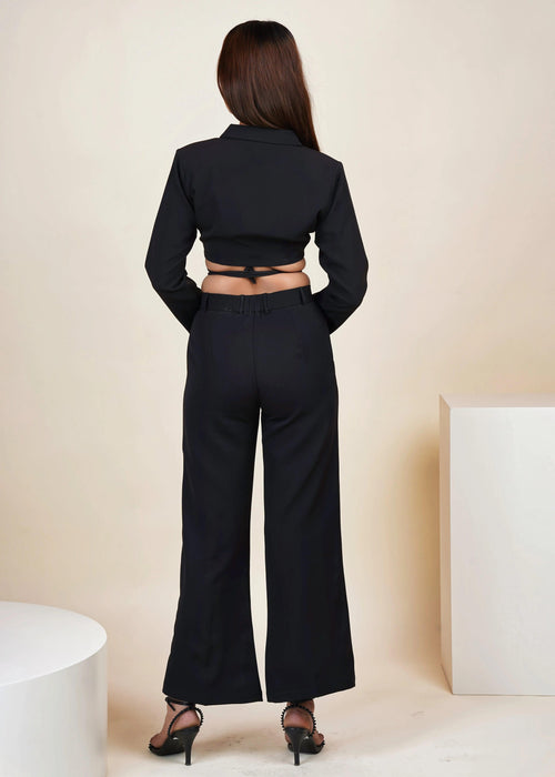 BLACK CROPPED TIE STRING BLAZER CO-ORD SET WITH FLARED PANT-Womenue