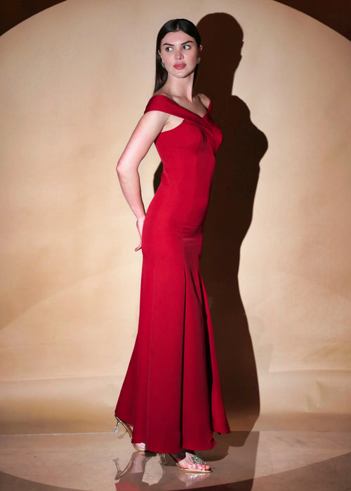 Classic Red Elegance Off Shoulder  Mermaid Gown-Womenue